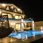 Villa La Marbella *