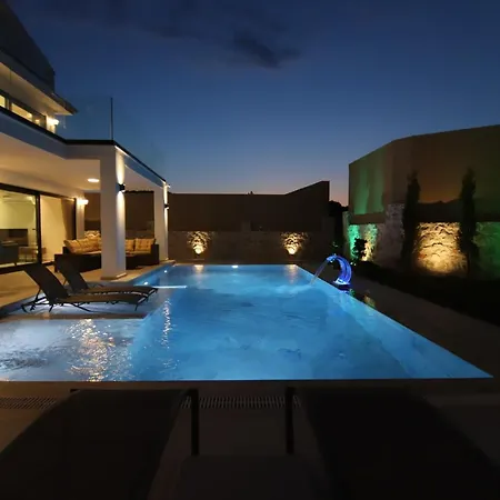 Вилла La Marbella *