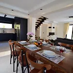 La Marbella